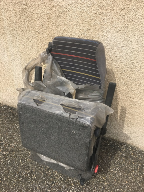 404 - قطع الغيار - حافلة: صورة 1 404 - قطع الغيار - حافلة: صورة 1