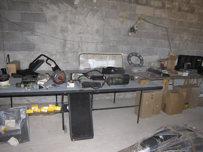 405 GN : - قطع الغيار - حافلة: صورة 4 405 GN : - قطع الغيار - حافلة: صورة 4