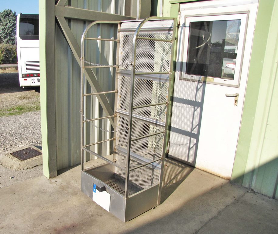 Porte ski Inox : - أدوات ومعدات: صورة 1 Porte ski Inox : - أدوات ومعدات: صورة 1