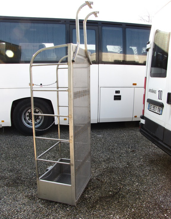 Porte ski Inox : - أدوات ومعدات: صورة 4 Porte ski Inox : - أدوات ومعدات: صورة 4