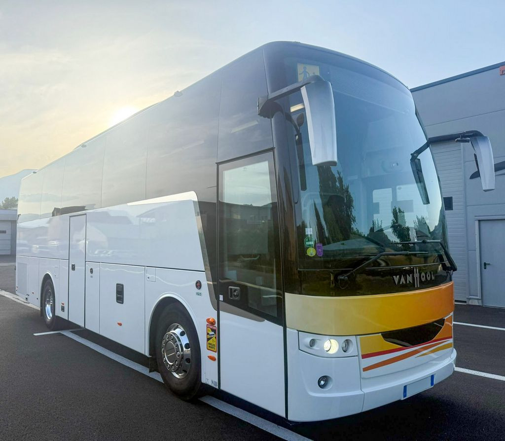 VANHOOL EX11H - حافلة ذات طابقين: صورة 1 VANHOOL EX11H - حافلة ذات طابقين: صورة 1