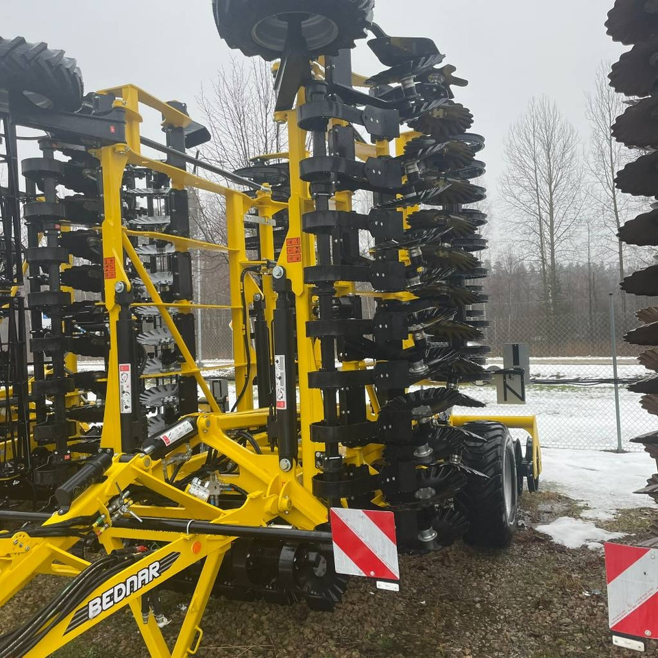 Bednar SWIFTERDISC XO 8000 F - مسفلة قرصية: صورة 1 Bednar SWIFTERDISC XO 8000 F - مسفلة قرصية: صورة 1