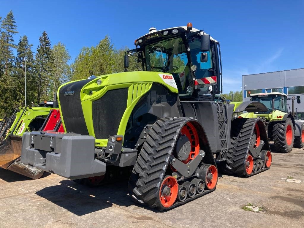 Claas XERION 5000 TRAC TS - جرار: صورة 1 Claas XERION 5000 TRAC TS - جرار: صورة 1