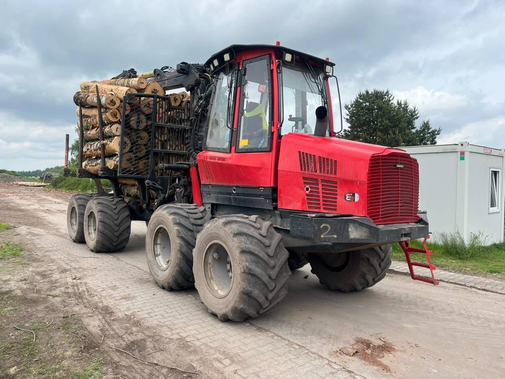 Komatsu 845 - جرار شحن جذوع أشجار الغابات: صورة 3 Komatsu 845 - جرار شحن جذوع أشجار الغابات: صورة 3
