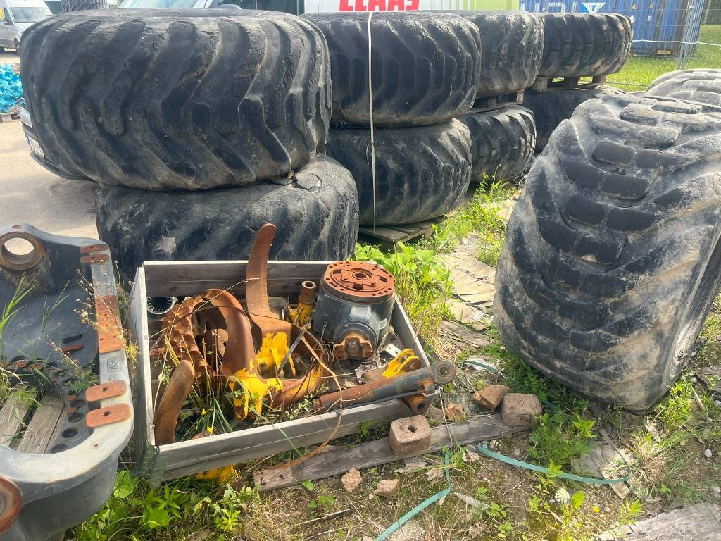 Ponsse Elephant - عجلات - معدات الغابات: صورة 2 Ponsse Elephant - عجلات - معدات الغابات: صورة 2