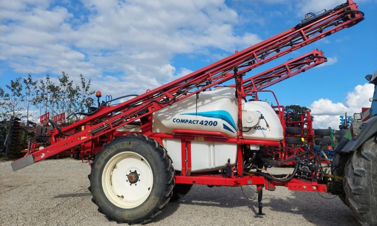 Bargam COMPACT 4200 -28M - رشاش مسحوب: صورة 1 Bargam COMPACT 4200 -28M - رشاش مسحوب: صورة 1