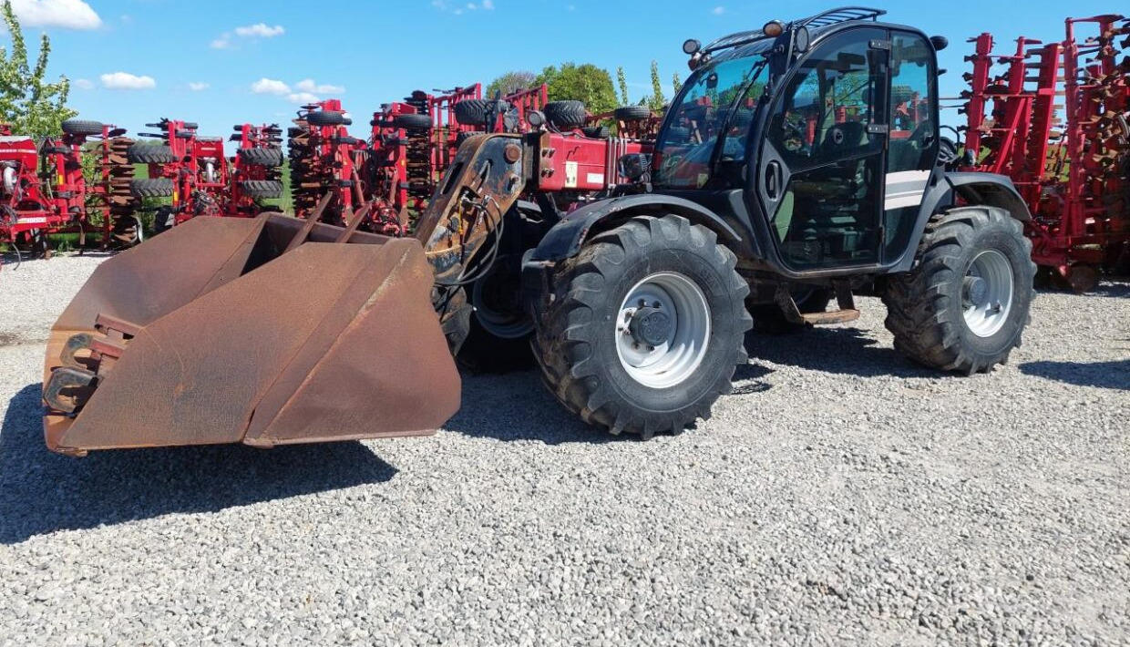 Case IH Farmlift 742 - آلة رفع ونقل تلسكوبية: صورة 5 Case IH Farmlift 742 - آلة رفع ونقل تلسكوبية: صورة 5