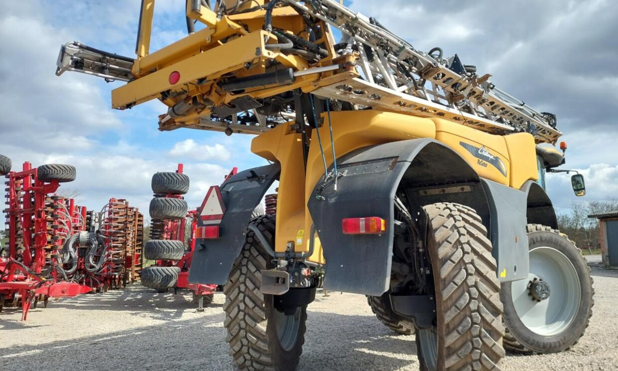 Challenger Rogator 655 B med GPS - رشاش دفع ذاتي: صورة 5 Challenger Rogator 655 B med GPS - رشاش دفع ذاتي: صورة 5