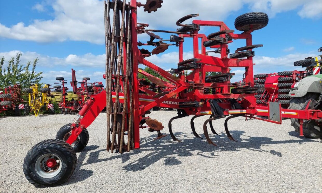 Horsch Terrano 6 FX - مسفلة تمهيد التربة: صورة 4 Horsch Terrano 6 FX - مسفلة تمهيد التربة: صورة 4