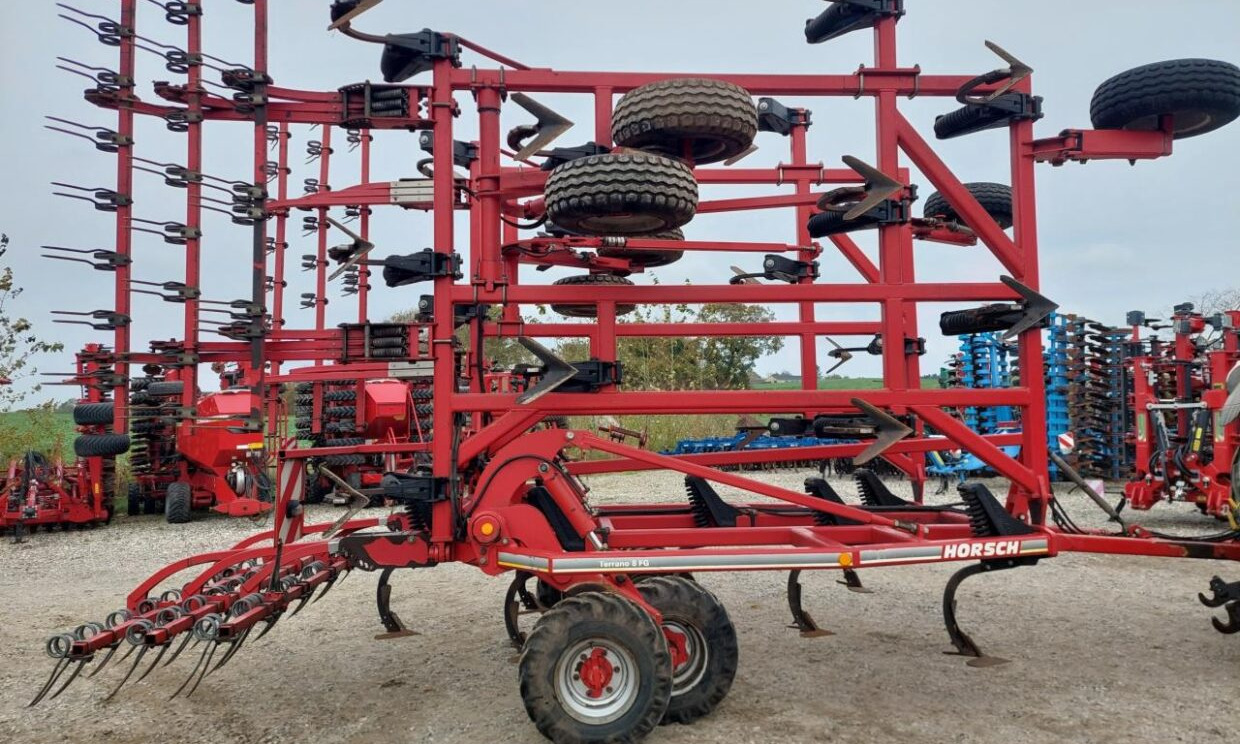 Horsch Terrano 8 FG - مسفلة تمهيد التربة: صورة 3 Horsch Terrano 8 FG - مسفلة تمهيد التربة: صورة 3