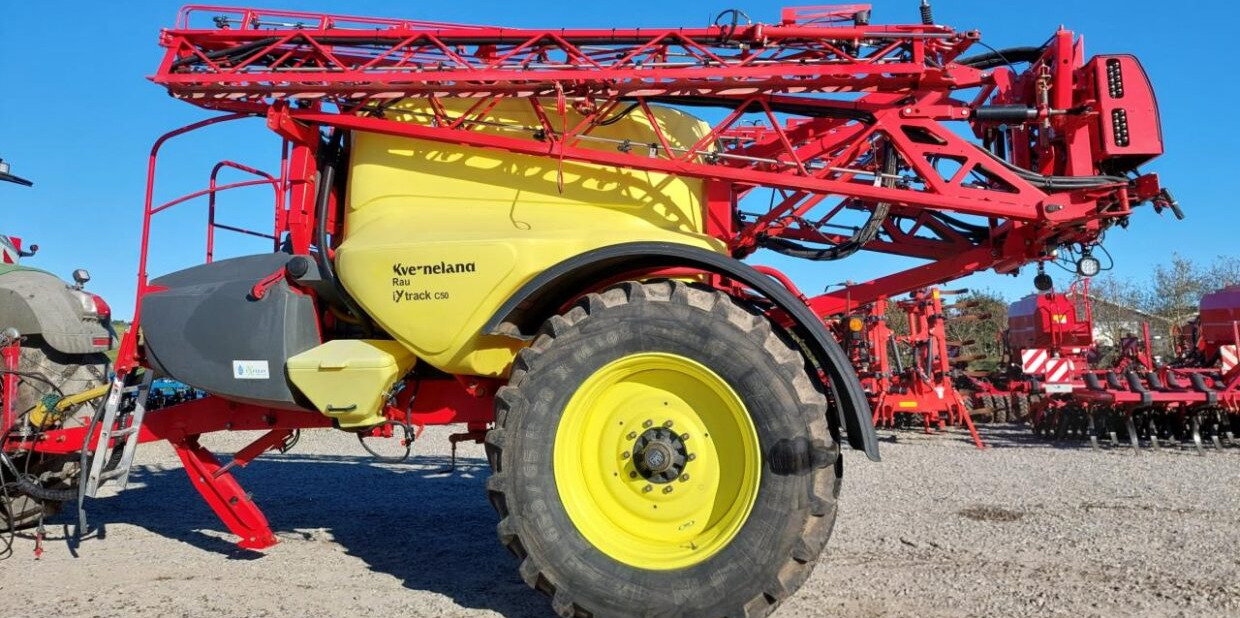 Kverneland Ixtrack C50 - 30 m - رشاش مسحوب: صورة 1 Kverneland Ixtrack C50 - 30 m - رشاش مسحوب: صورة 1
