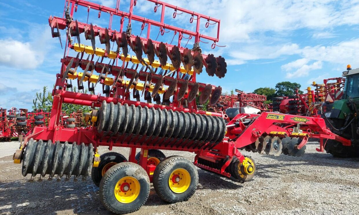 Väderstad Carrier 820 tallerkenharve - مسفلة قرصية: صورة 3 Väderstad Carrier 820 tallerkenharve - مسفلة قرصية: صورة 3