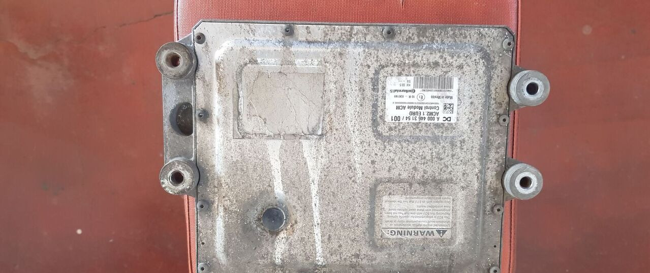 وحدة إي سي يو - شاحنة Continental Mercedes-Benz ACTROS MB4: صورة 17 وحدة إي سي يو - شاحنة Continental Mercedes-Benz ACTROS MB4: صورة 17