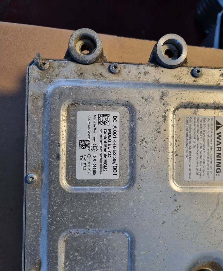 وحدة إي سي يو - شاحنة Continental Mercedes-Benz ACTROS MB4: صورة 9 وحدة إي سي يو - شاحنة Continental Mercedes-Benz ACTROS MB4: صورة 9