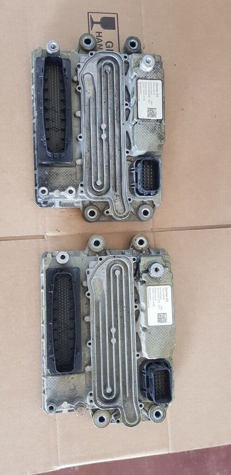 وحدة إي سي يو - شاحنة Continental Mercedes-Benz ACTROS MB4: صورة 19 وحدة إي سي يو - شاحنة Continental Mercedes-Benz ACTROS MB4: صورة 19