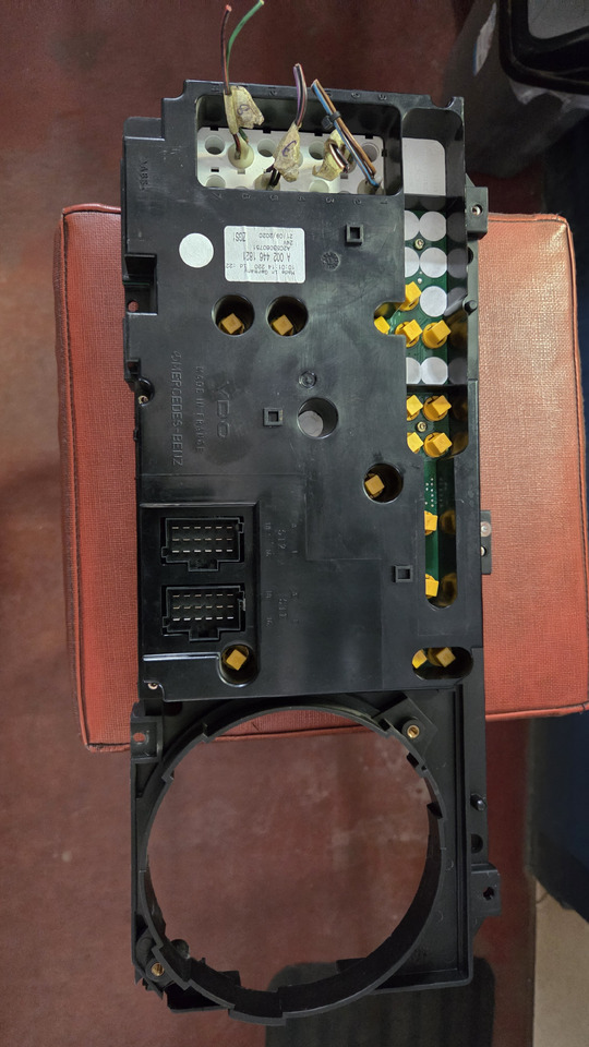 MERCEDES-BENZ INSTRUMENT PANEL MERCEDES ATEGO - لوحة العدادات - شاحنة: صورة 3 MERCEDES-BENZ INSTRUMENT PANEL MERCEDES ATEGO - لوحة العدادات - شاحنة: صورة 3