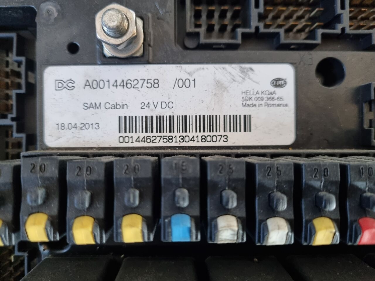 وحدة إي سي يو - شاحنة Mercedes-Benz Actros MP4: صورة 15