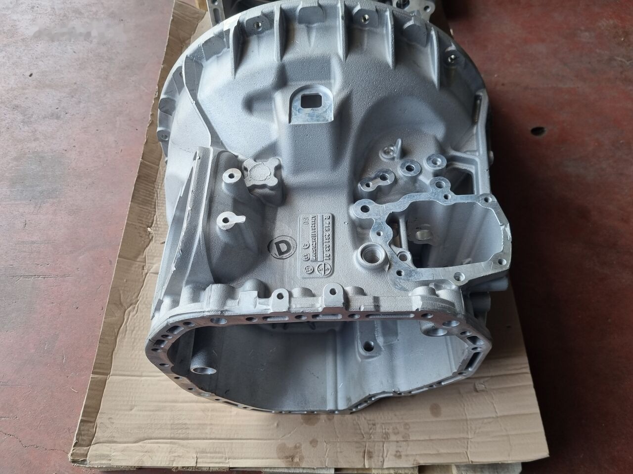 صندوق التروس - شاحنة للبيع  Mercedes-Benz TRANSMISSION HOUSING   Mercedes-Benz ACTROS MP4 EURO 6: صورة 9