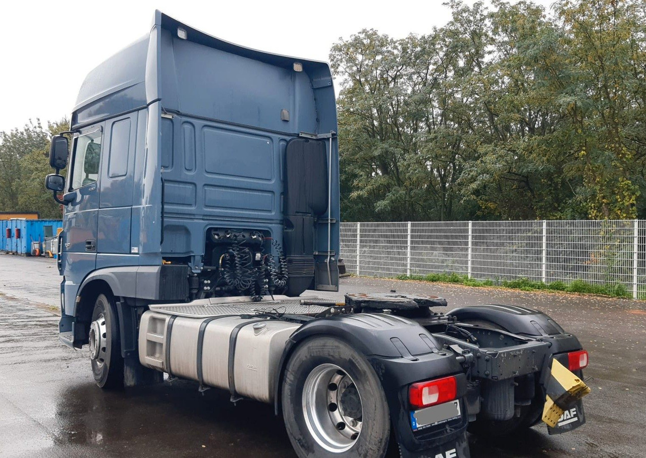 DAF XF 530 SSC Kipphydraulik, Standklima, Retarder - رأس تريلا: صورة 4 DAF XF 530 SSC Kipphydraulik, Standklima, Retarder - رأس تريلا: صورة 4