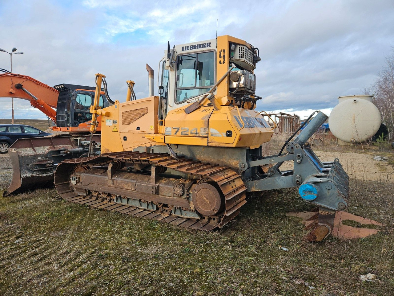 Liebherr PR 724 LGP mit Heckaufreißer, Moorlaufwerk - بلدوزر: صورة 3 Liebherr PR 724 LGP mit Heckaufreißer, Moorlaufwerk - بلدوزر: صورة 3