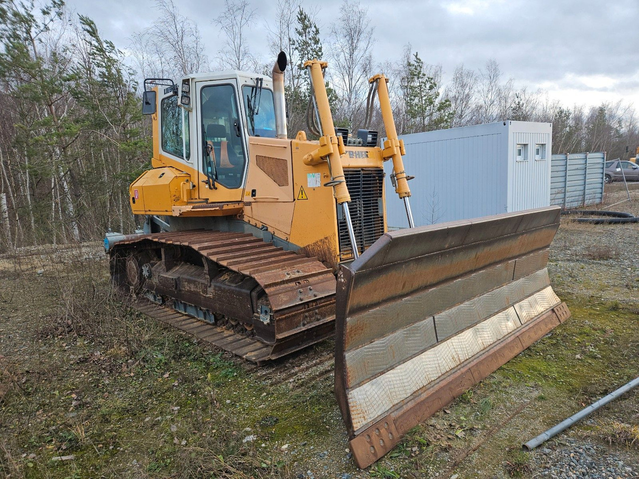 Liebherr PR 724 LGP mit Heckaufreißer, Moorlaufwerk - بلدوزر: صورة 2 Liebherr PR 724 LGP mit Heckaufreißer, Moorlaufwerk - بلدوزر: صورة 2