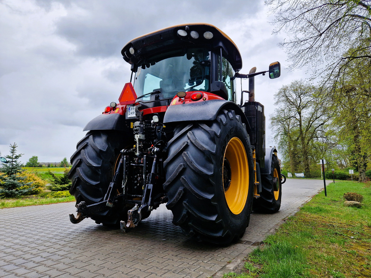 Versatile Buhler 335 - جرار: صورة 4 Versatile Buhler 335 - جرار: صورة 4