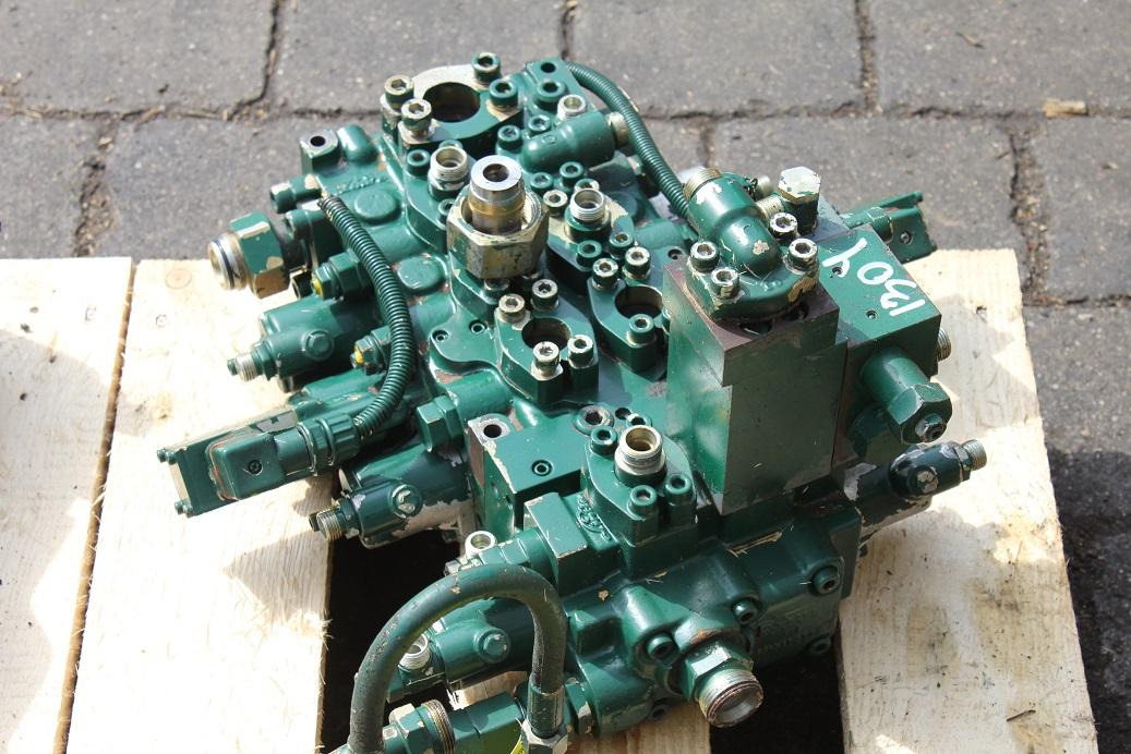 Atlas 1304 - صمام هيدروليكي - آلات الإنشاء: صورة 4 Atlas 1304 - صمام هيدروليكي - آلات الإنشاء: صورة 4