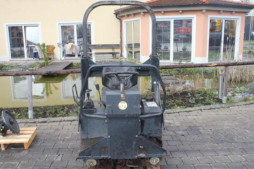 Bomag BW 100 AC 3 - الكابينة والداخلية - مدحلة المختلطة: صورة 3 Bomag BW 100 AC 3 - الكابينة والداخلية - مدحلة المختلطة: صورة 3