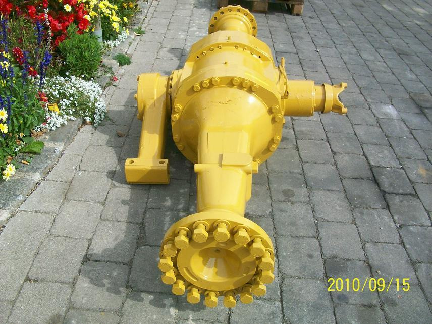 Caterpillar 936 F Lader - المحور و قطع الغيار - آلات الإنشاء: صورة 5 Caterpillar 936 F Lader - المحور و قطع الغيار - آلات الإنشاء: صورة 5