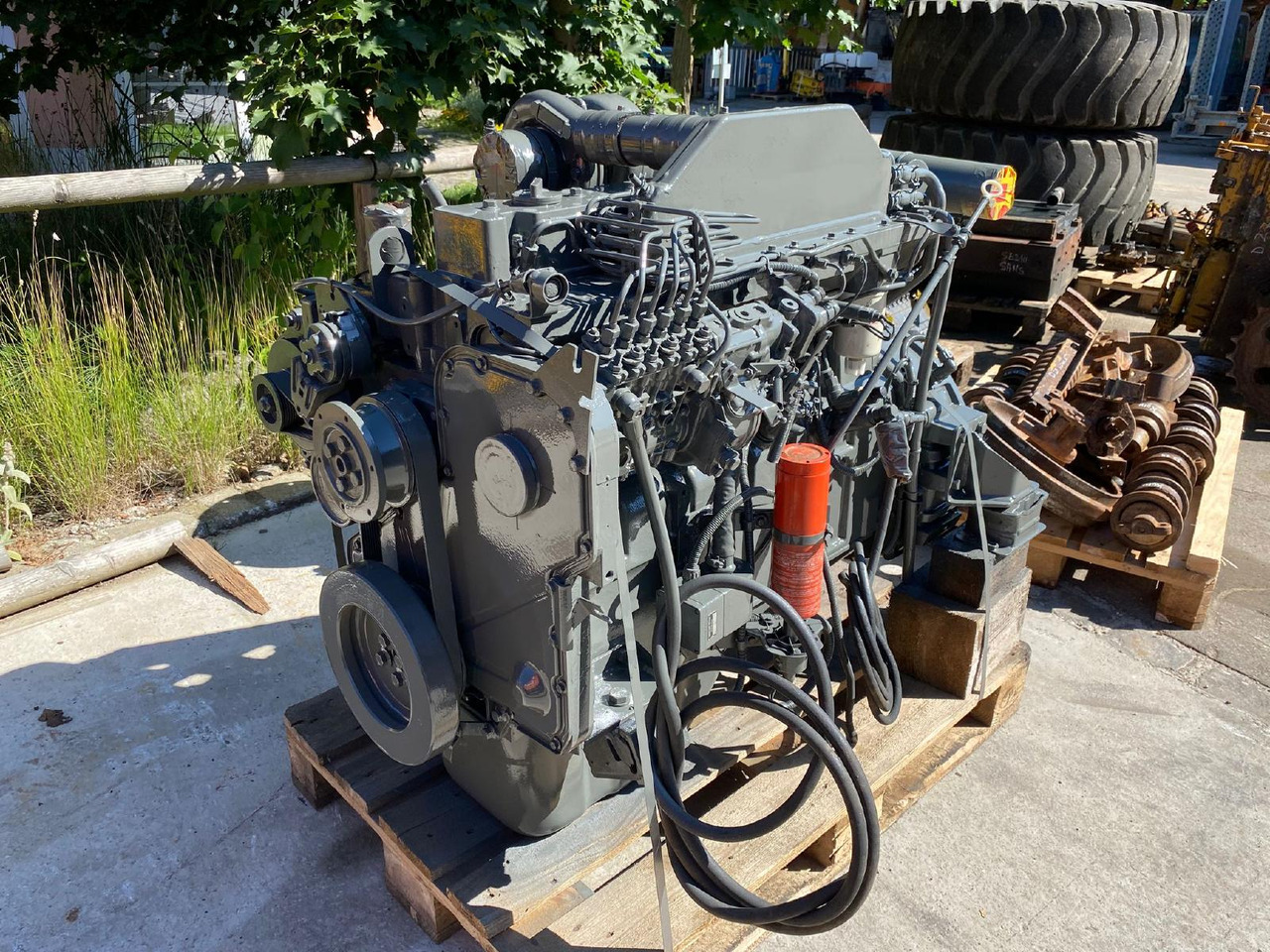 Cummins 6CTA 8.3 typ 505/8.3 - محرك - آلات الإنشاء: صورة 4 Cummins 6CTA 8.3 typ 505/8.3 - محرك - آلات الإنشاء: صورة 4