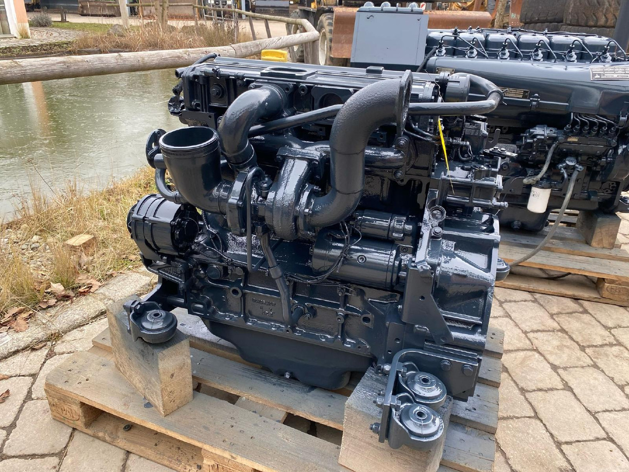 Deutz BF4M1013 aus Furukawa 320E - محرك - آلات الإنشاء: صورة 1 Deutz BF4M1013 aus Furukawa 320E - محرك - آلات الإنشاء: صورة 1