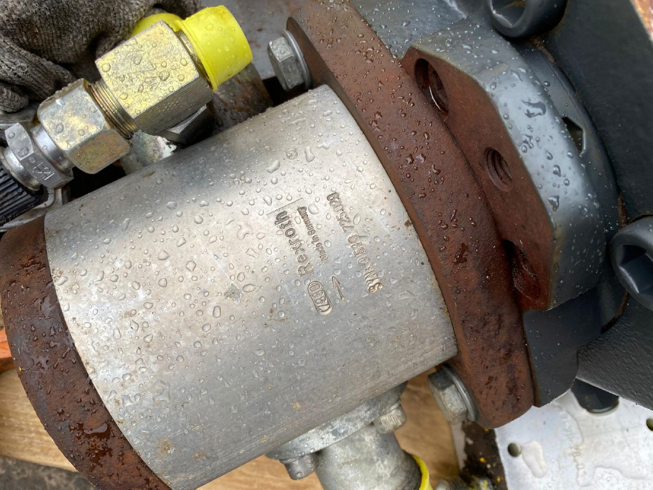 Furukawa Hydromatik A4VG 90 - مضخة هيدروليكية - آلات الإنشاء: صورة 3 Furukawa Hydromatik A4VG 90 - مضخة هيدروليكية - آلات الإنشاء: صورة 3