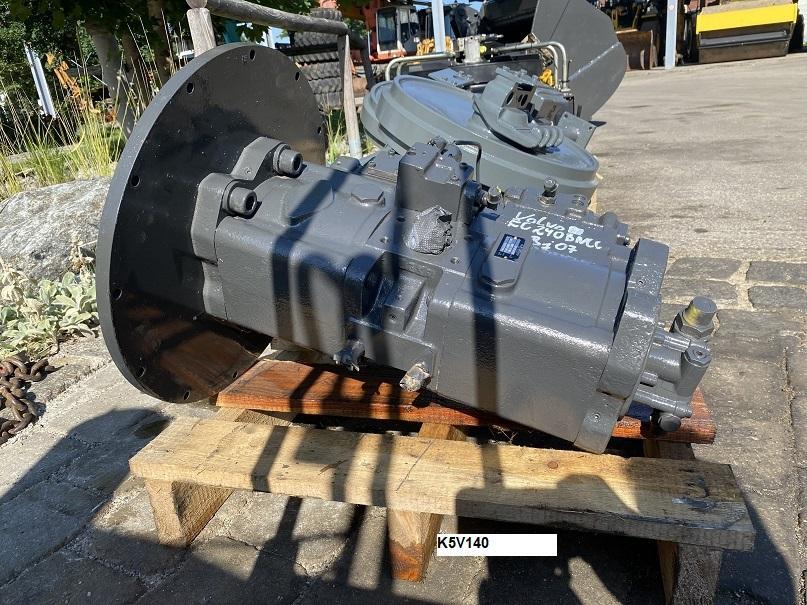 Kawasaki K5V140 aus Volvo EC 240 - مضخة هيدروليكية - حفار زاحف: صورة 1 Kawasaki K5V140 aus Volvo EC 240 - مضخة هيدروليكية - حفار زاحف: صورة 1