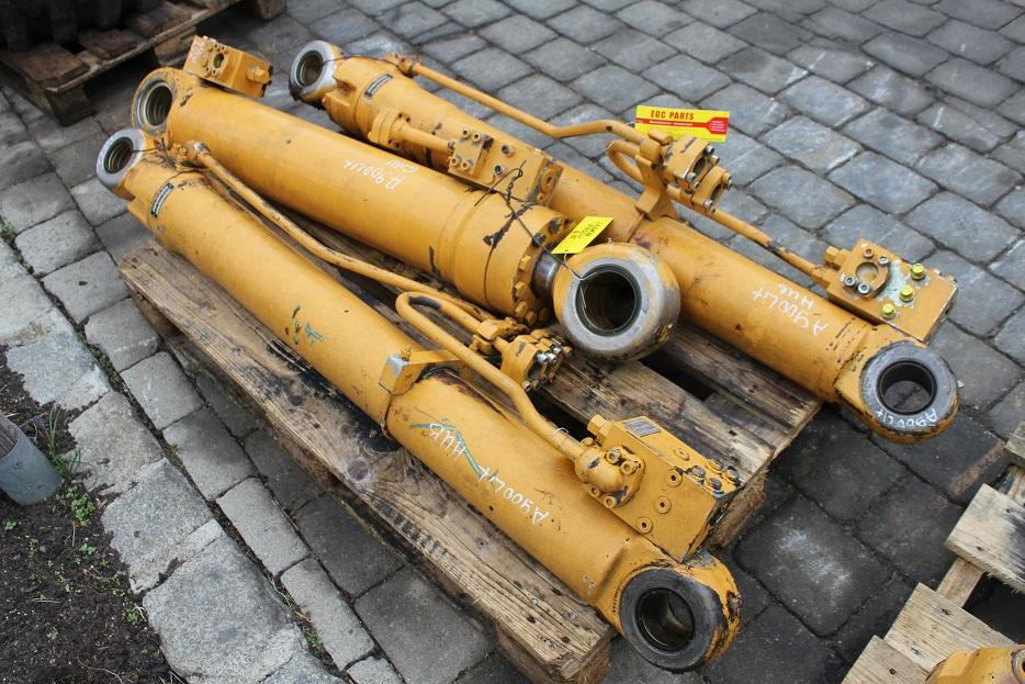 Liebherr A 900 LIT - أسطوانة هيدروليكية - آلات الإنشاء: صورة 1 Liebherr A 900 LIT - أسطوانة هيدروليكية - آلات الإنشاء: صورة 1