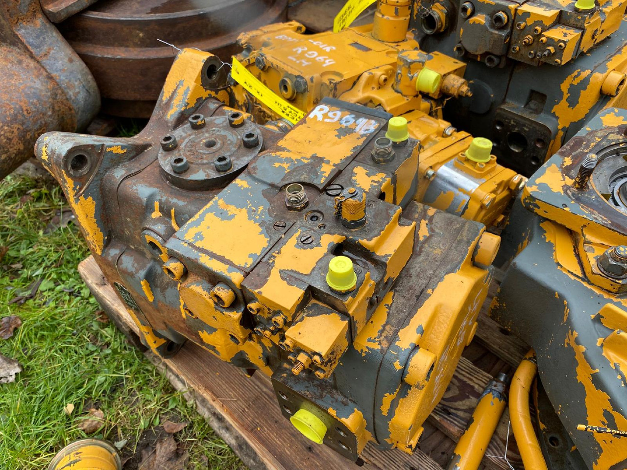 Liebherr LPV 165, MKA 350, Linde BPV 70 aus R964 - مضخة هيدروليكية - آلات الإنشاء: صورة 4 Liebherr LPV 165, MKA 350, Linde BPV 70 aus R964 - مضخة هيدروليكية - آلات الإنشاء: صورة 4