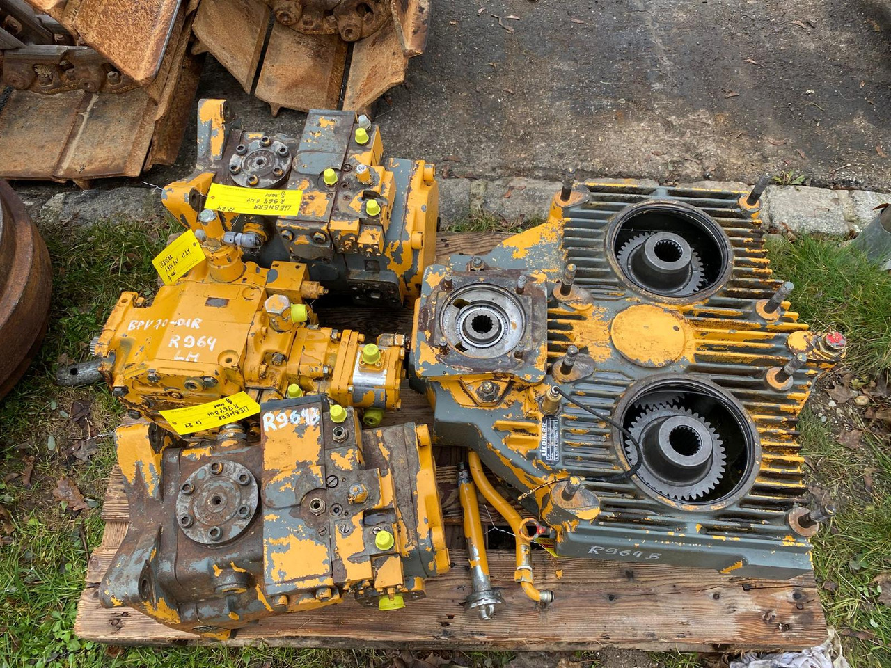 Liebherr LPV 165, MKA 350, Linde BPV 70 aus R964 - مضخة هيدروليكية - آلات الإنشاء: صورة 1 Liebherr LPV 165, MKA 350, Linde BPV 70 aus R964 - مضخة هيدروليكية - آلات الإنشاء: صورة 1