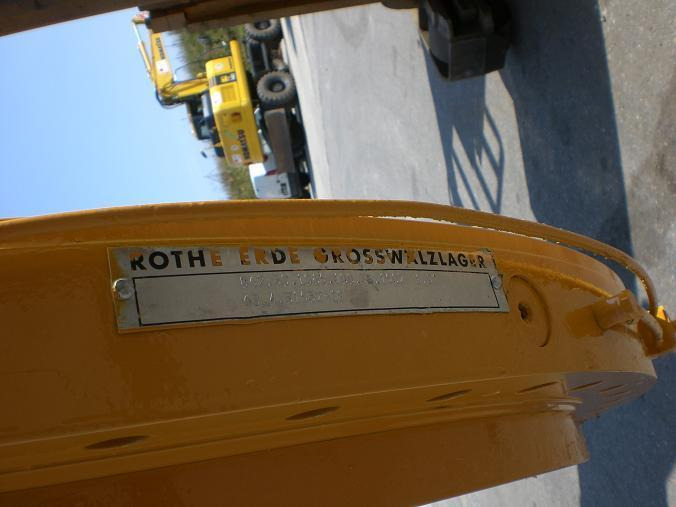 Liebherr R 912 LC Litronik - حلقة الدوران - آلات الإنشاء: صورة 4 Liebherr R 912 LC Litronik - حلقة الدوران - آلات الإنشاء: صورة 4