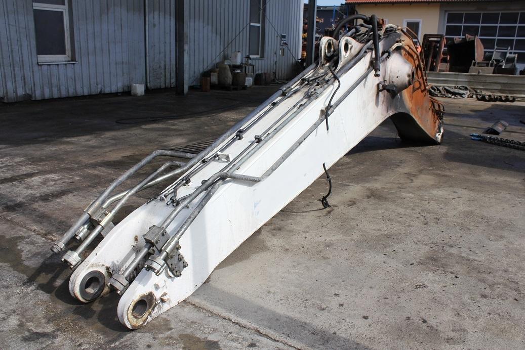 Liebherr R 916 - ذراع الرافعة - حفّار: صورة 1 Liebherr R 916 - ذراع الرافعة - حفّار: صورة 1