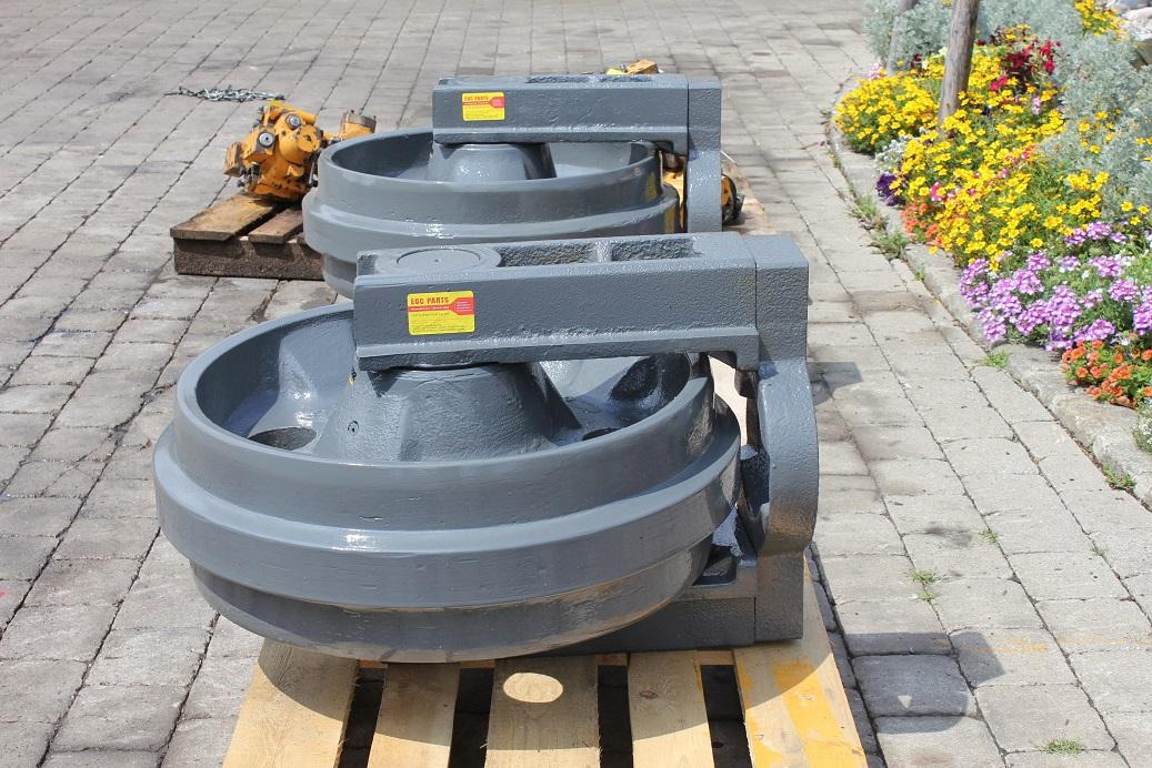 Liebherr R 974 - أجزاء الهيكل السفلي - آلات الإنشاء: صورة 3 Liebherr R 974 - أجزاء الهيكل السفلي - آلات الإنشاء: صورة 3