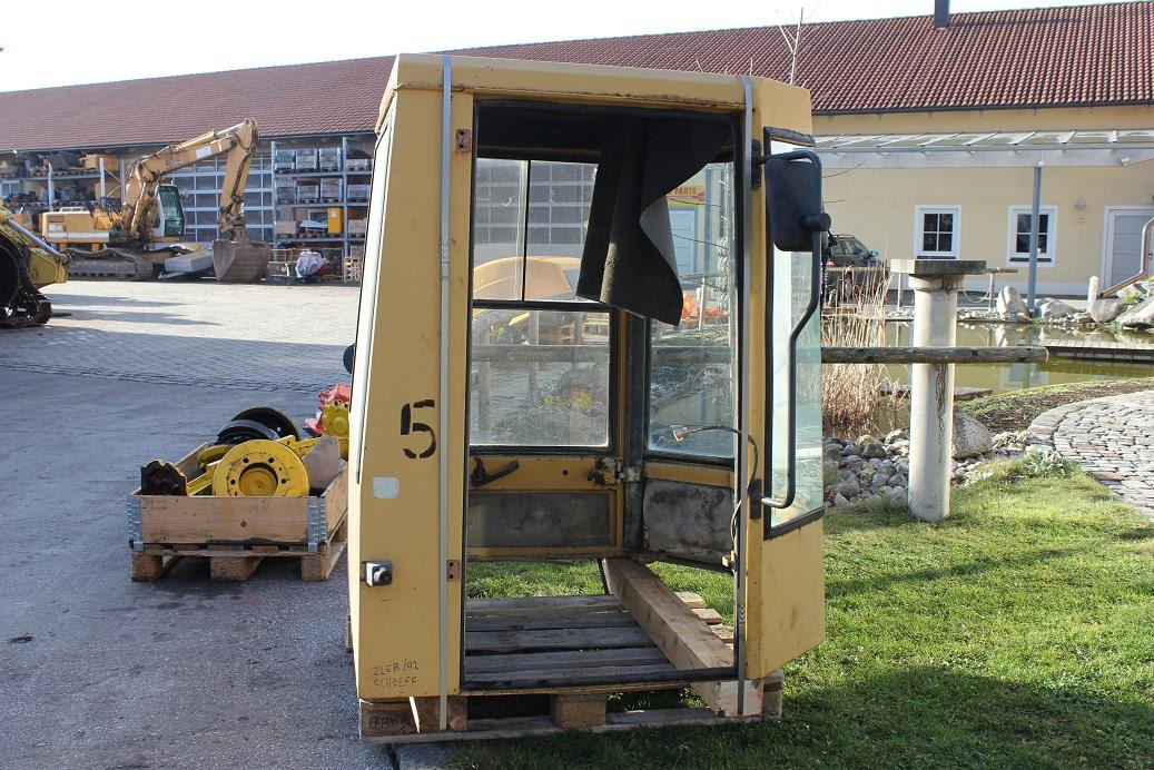 Schaeff ZL6B - كابينة - آلات الإنشاء: صورة 5 Schaeff ZL6B - كابينة - آلات الإنشاء: صورة 5
