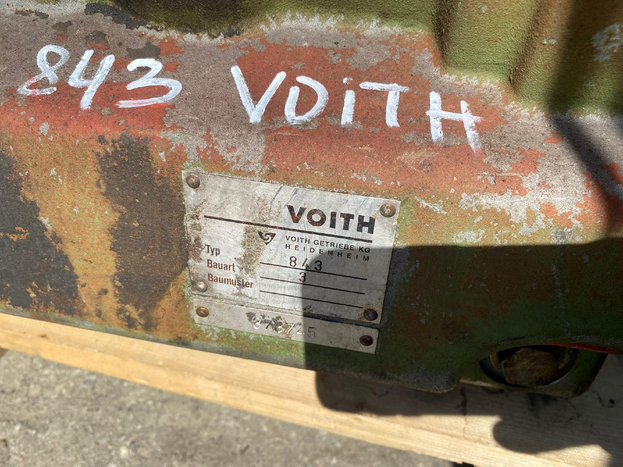 Voith 843 - نقل الحركة - آلات الإنشاء: صورة 3 Voith 843 - نقل الحركة - آلات الإنشاء: صورة 3