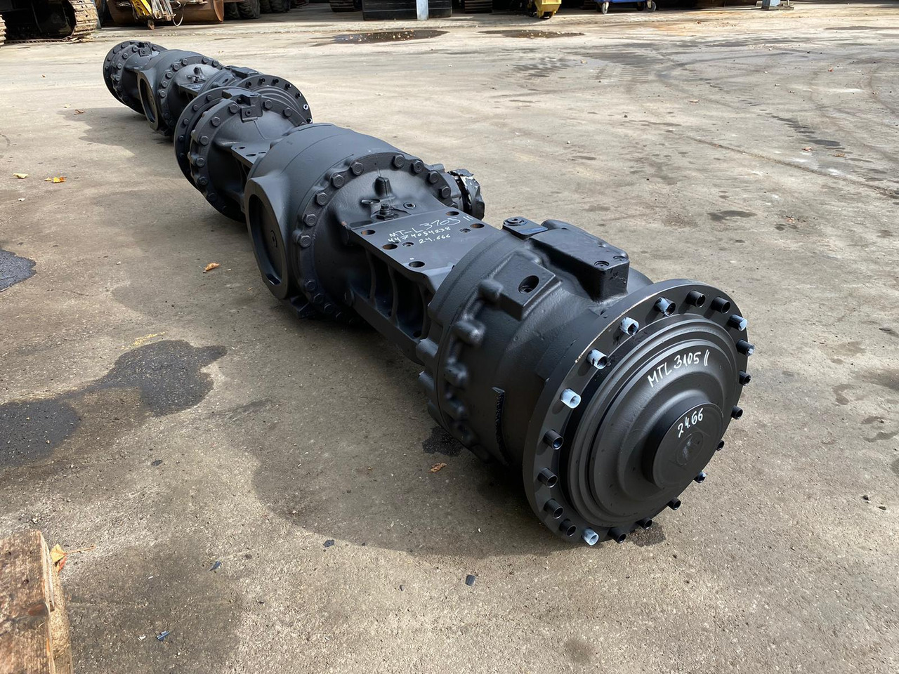 ZF MT-L 3105 II - المحور و قطع الغيار - آلات الإنشاء: صورة 1 ZF MT-L 3105 II - المحور و قطع الغيار - آلات الإنشاء: صورة 1