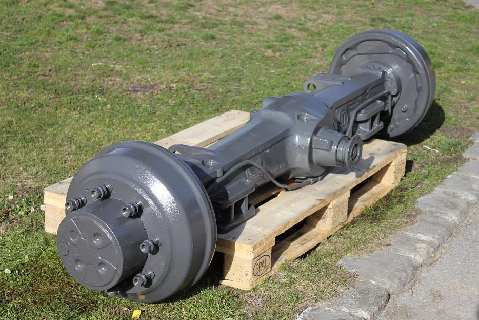 Zeppelin ZM 13, ZF APL B 355 - المحور و قطع الغيار - آلات الإنشاء: صورة 1 Zeppelin ZM 13, ZF APL B 355 - المحور و قطع الغيار - آلات الإنشاء: صورة 1