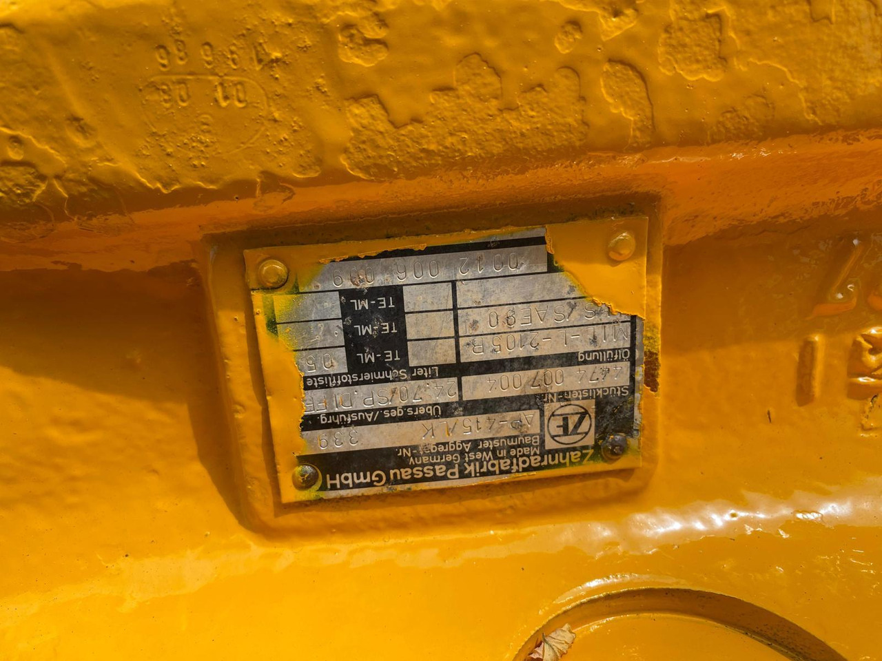 Zettelmeyer ZL 3001 ZF AP 411, AP415 - المحور و قطع الغيار - آلات الإنشاء: صورة 3 Zettelmeyer ZL 3001 ZF AP 411, AP415 - المحور و قطع الغيار - آلات الإنشاء: صورة 3