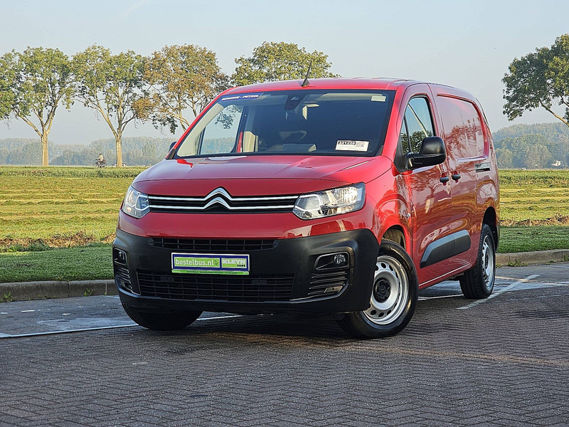 Citroën Berlingo 1.2 XL 130 AUT. 34 dkm. - شاحنة بصندوق مغلق: صورة 1 Citroën Berlingo 1.2 XL 130 AUT. 34 dkm. - شاحنة بصندوق مغلق: صورة 1