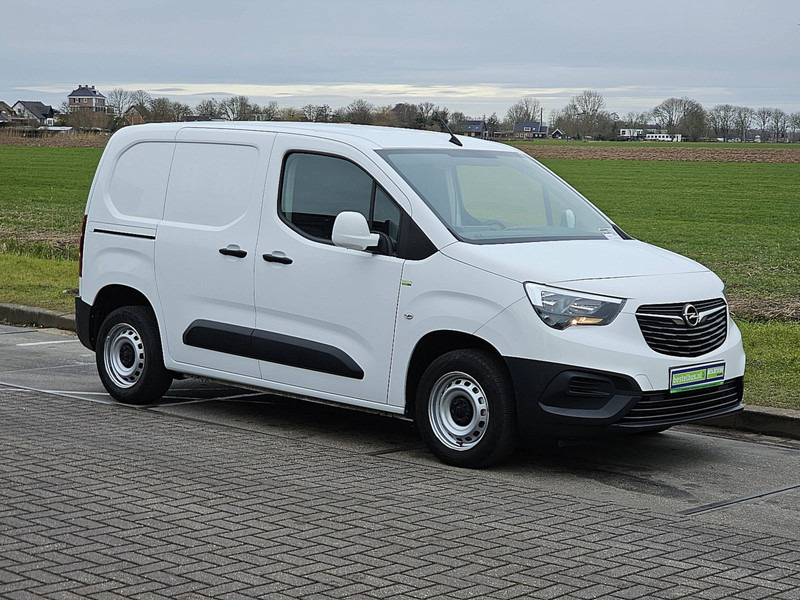 Opel Combo 1.5 L1 Trekhaak AC! - فان المدمجة: صورة 4 Opel Combo 1.5 L1 Trekhaak AC! - فان المدمجة: صورة 4