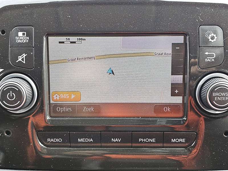 فان Peugeot Boxer 2.2 L2H2 Imperiaal Navi: صورة 12 فان Peugeot Boxer 2.2 L2H2 Imperiaal Navi: صورة 12