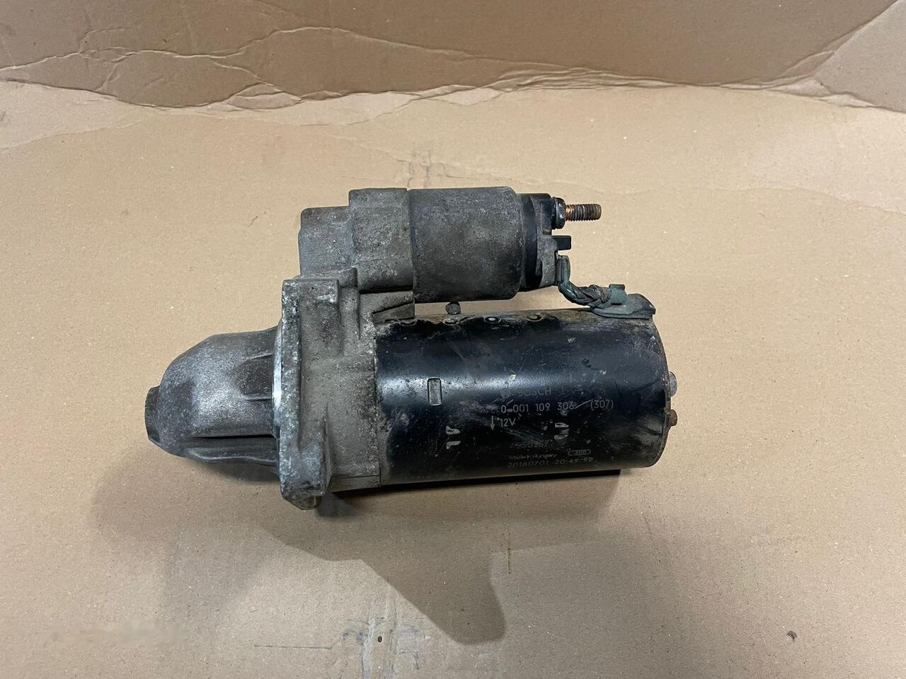 Bosch Iveco Daily 12V 0001109306 light - بادئ التشغيل - شاحنة توصيل مغلقة: صورة 2 Bosch Iveco Daily 12V 0001109306 light - بادئ التشغيل - شاحنة توصيل مغلقة: صورة 2