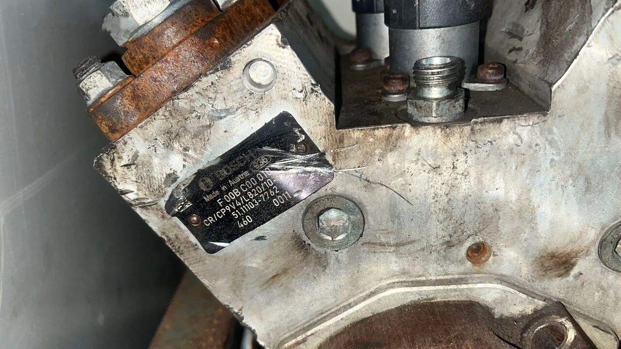 Bosch Pompa Wysokiego Ciśnienia MAN "V" MAN 51.11103-7762 F00BC0 51.11103-7762 truck - مضخة الوقود - شاحنة: صورة 2 Bosch Pompa Wysokiego Ciśnienia MAN "V" MAN 51.11103-7762 F00BC0 51.11103-7762 truck - مضخة الوقود - شاحنة: صورة 2