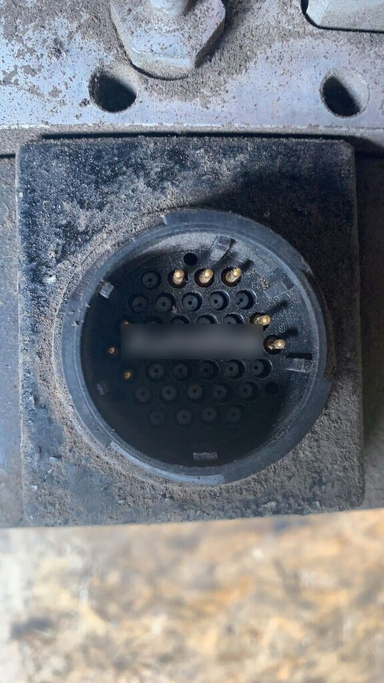 Cummins 4931694 DAF Black UDS 2.5 LF CF - علبة العادم/ نظام العادم - شاحنة: صورة 5 Cummins 4931694 DAF Black UDS 2.5 LF CF - علبة العادم/ نظام العادم - شاحنة: صورة 5